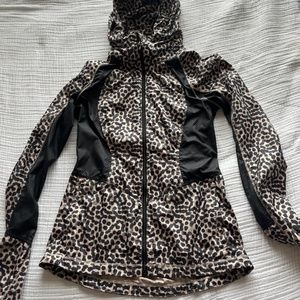 lululemon windbreaker jacket